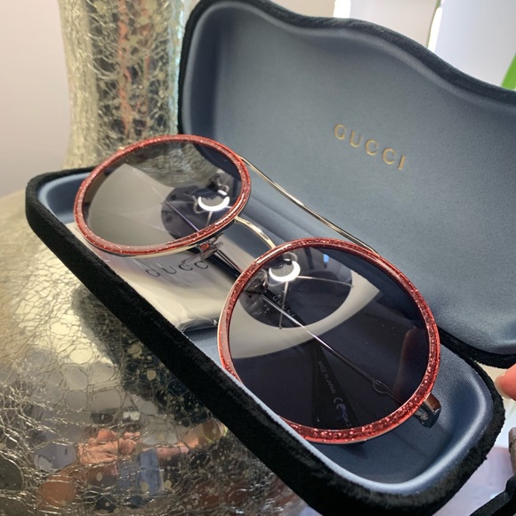 Gucci Accessories - Authentic Gucci 56 Ruthenium Glitter Round sungl
